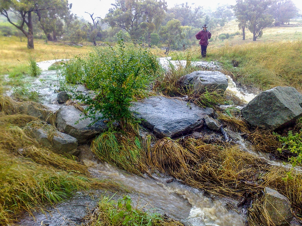 The overflowing dam in 2011